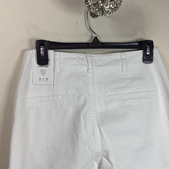 (M2)NEW Zara high-waisted, wide-leg, cropped jeans,Sz 6, with gold buttons with - Picture 5 of 14